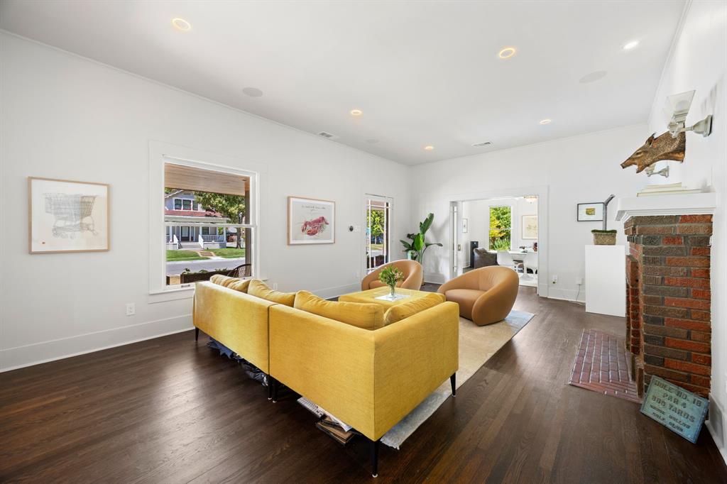 MILLER & STEMMONS - Residential