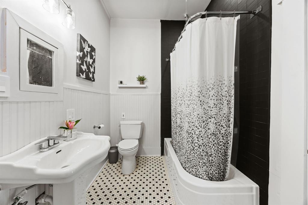 MILLER & STEMMONS - Residential