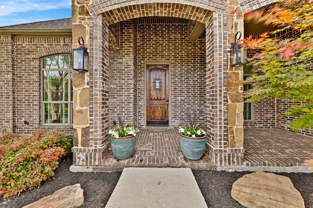 7405 Eagle Ridge Circle