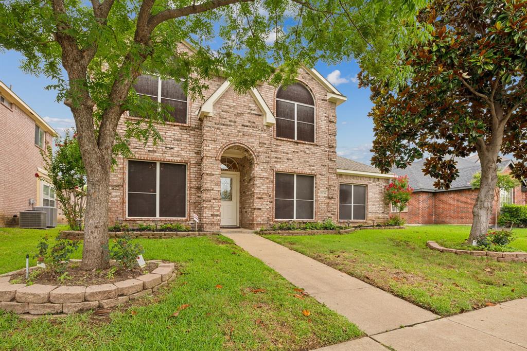 2036 Camelot Drive
