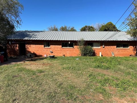 A home in Sweetwater