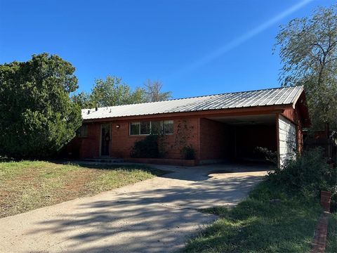 A home in Sweetwater