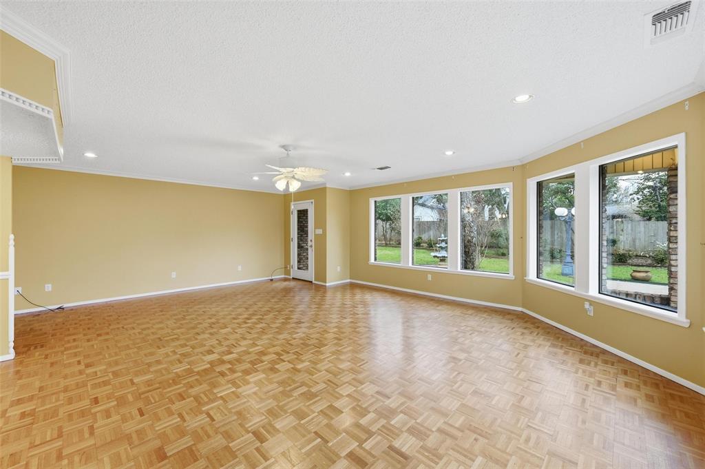 Mc Knight Manor West Add - Residential