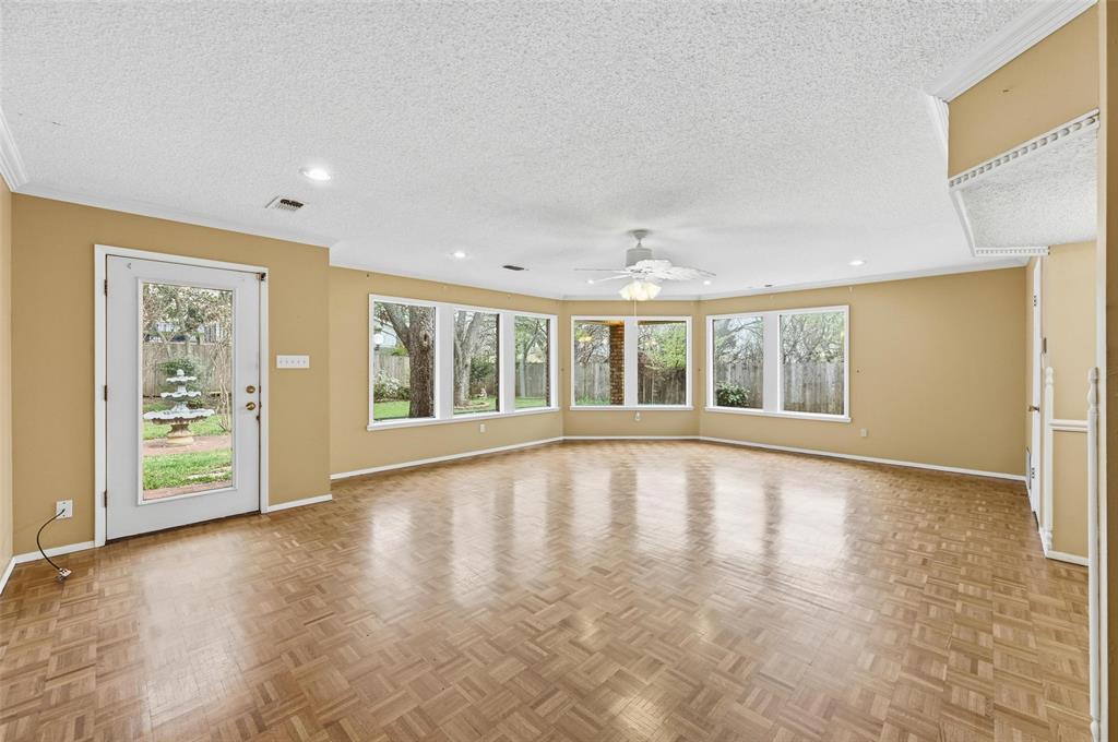 Mc Knight Manor West Add - Residential