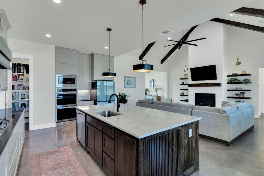 WATERFALL RANCH ESTS PH 1 - Residential