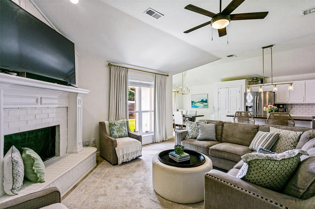 810 Weeping Willow Court
