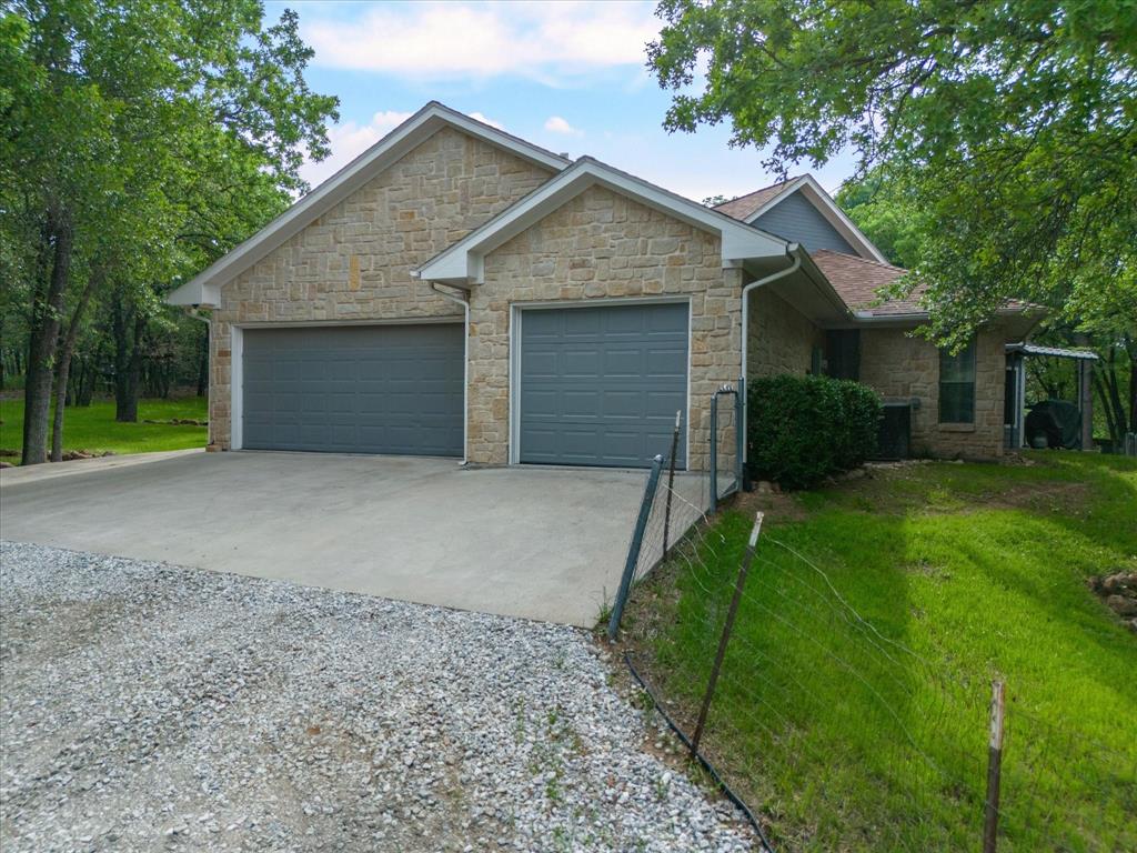 524 County Road 1749