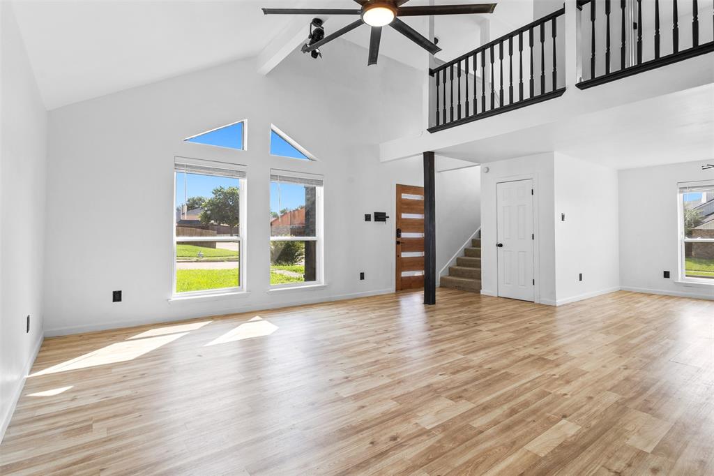 1506 Windmill Lane