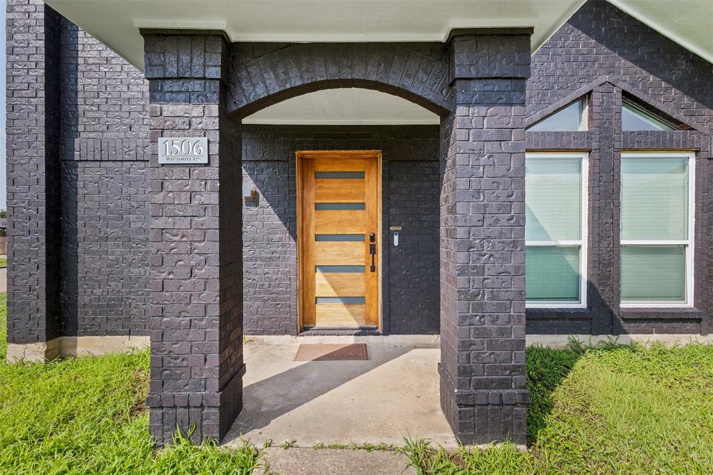 1506 Windmill Lane