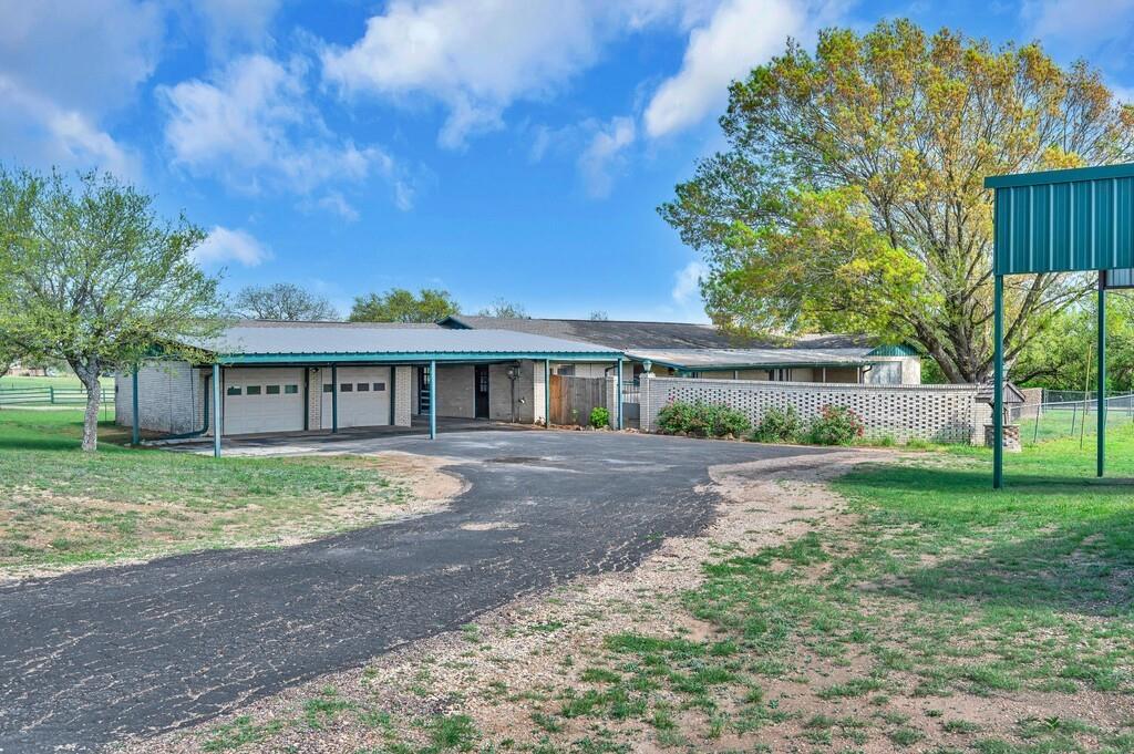 Martinez M - Residential