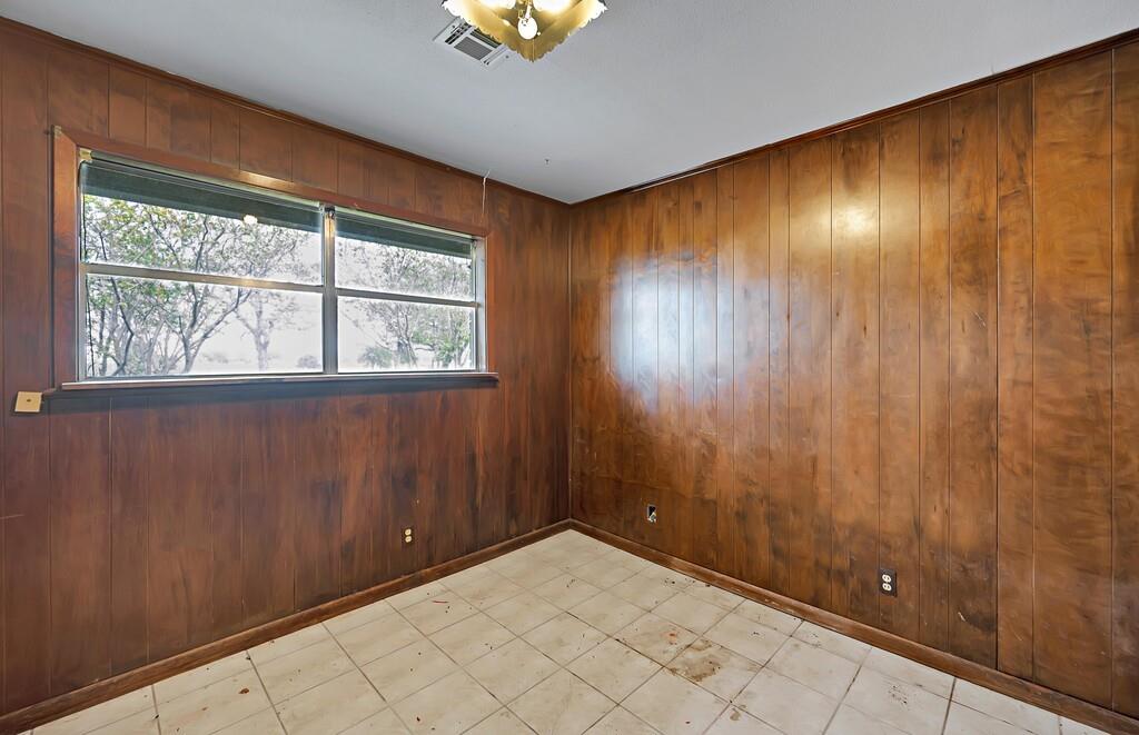 Martinez M - Residential