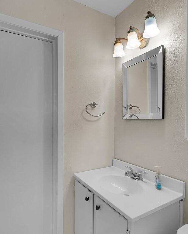 Martinez M - Residential