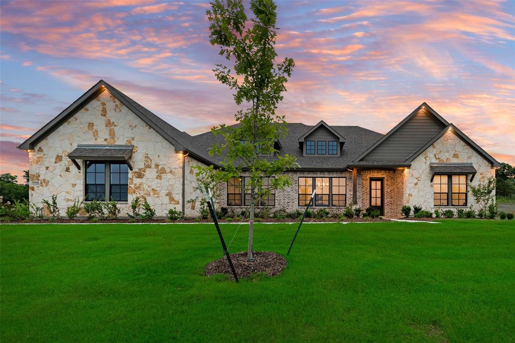1220 Julian Drive