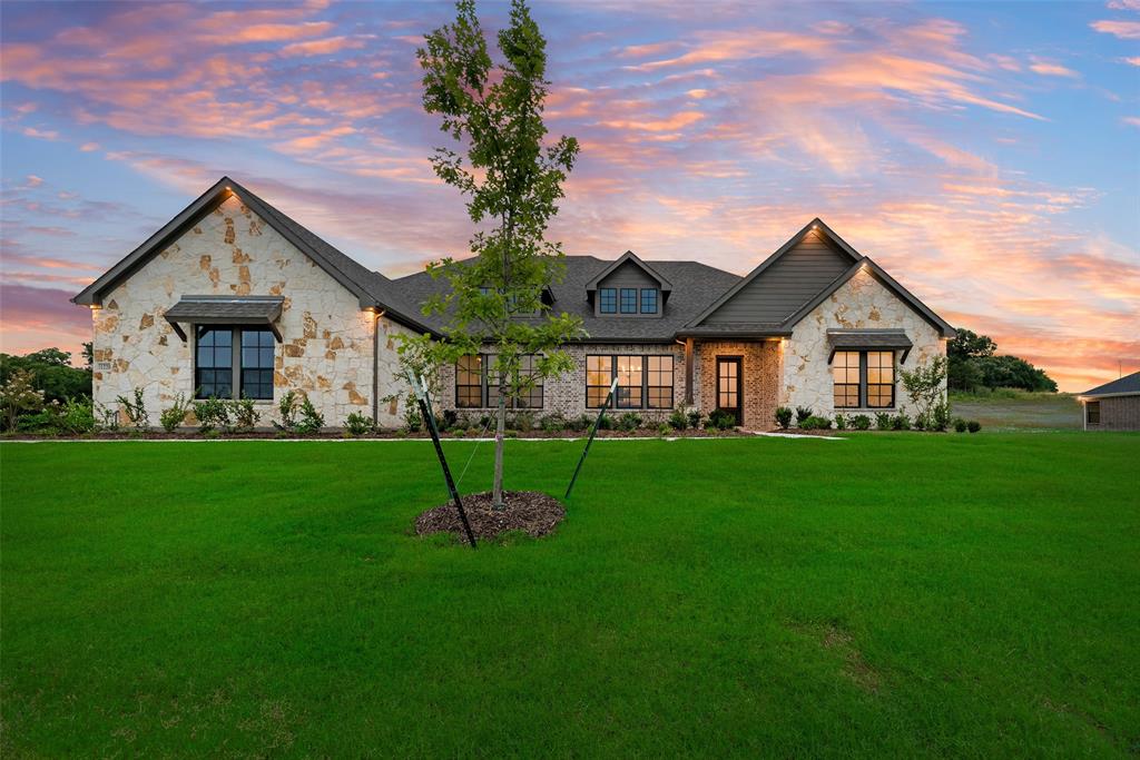 1220 Julian Drive