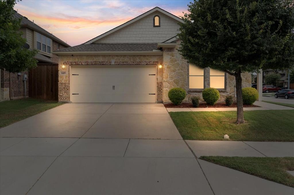 649 Fox Creek Trail