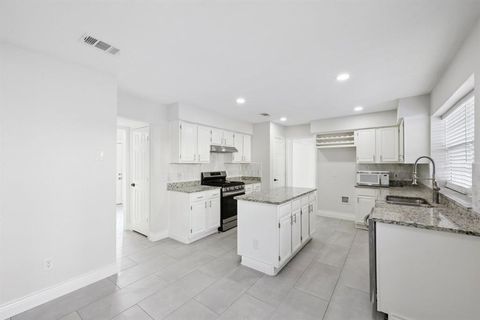 Tiny photo for 4417 Cabot Drive, Grand Prairie, TX 75052 (MLS # 21197363)