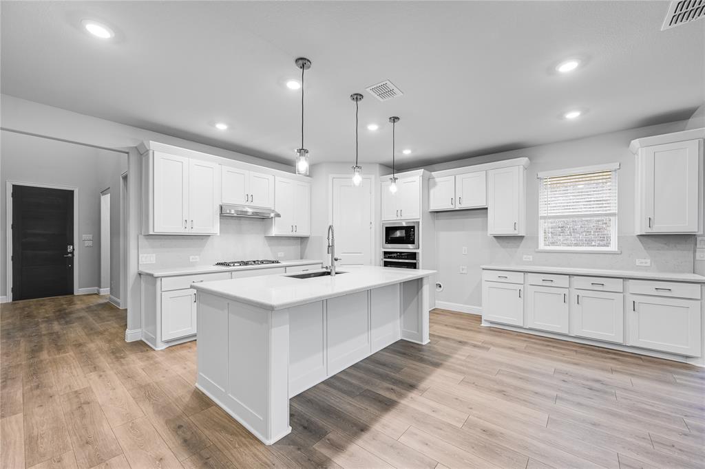 Cross Creek Meadows - Residential