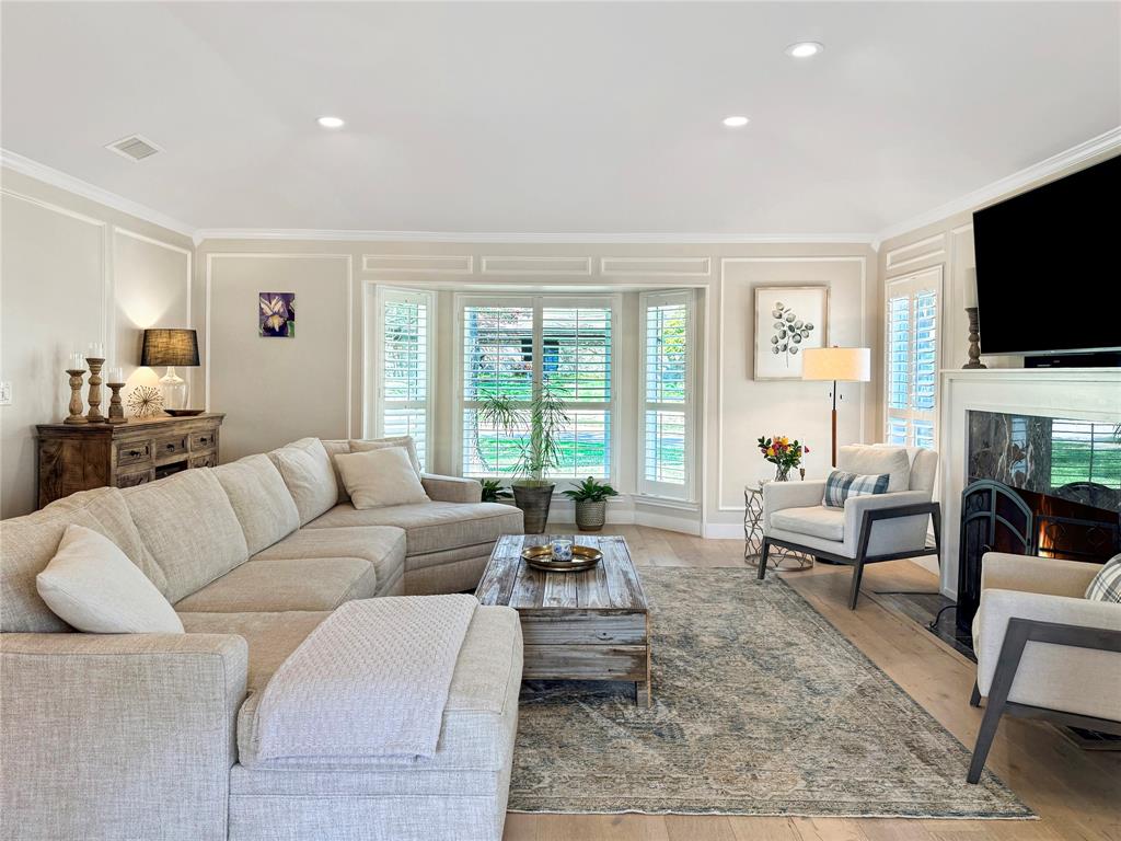 213 Canyon Valley Drive