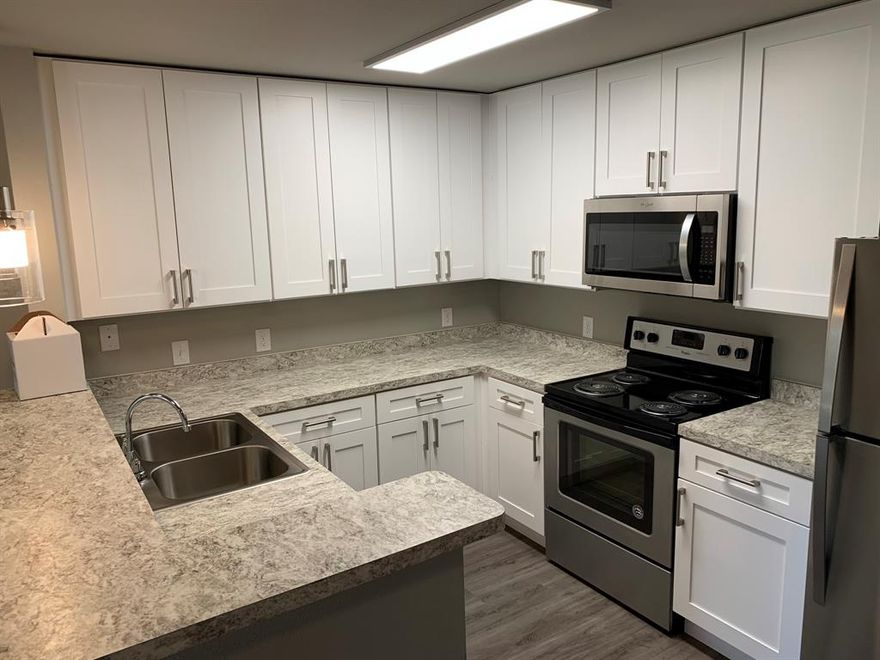 Originally marketed as an opportunity for Investors with a renter through Nov 2025, the Unit is now empty and available for immediate Move in! Newer building with construction completed in October 2020. This is a one-bedroom, one-bath condo located on the second floor. All new appliances were included: Fridge, Stove, Microwave, Dishwasher, Washer, Dryer, and HVAC. Unit also includes storage closet, 42” cabinets, soft-close drawers and cabinets, LED lighting, jetted tub, remote control ceiling fans with light, 2” blinds, and an electric fireplace with choice of flame color to set the right ambiance The property sits directly next to the Sopac Trail (connects to Katy Trail) and features: sprinkler system with connected fire system, assigned parking, tennis courts, swimming pool, jacuzzi and workout facility.