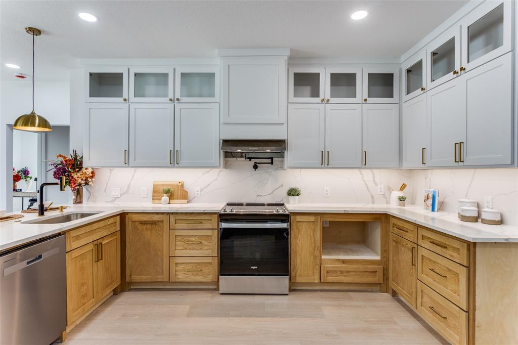 Windsor Place Add - Residential