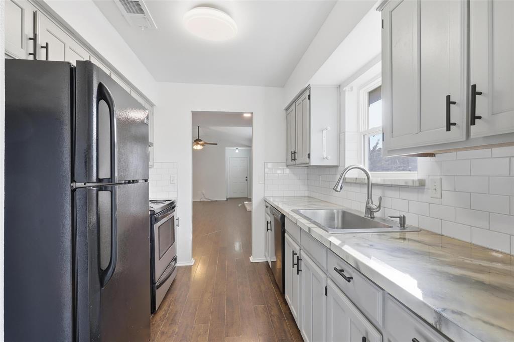 Overland Stage Estates - Residential Lease