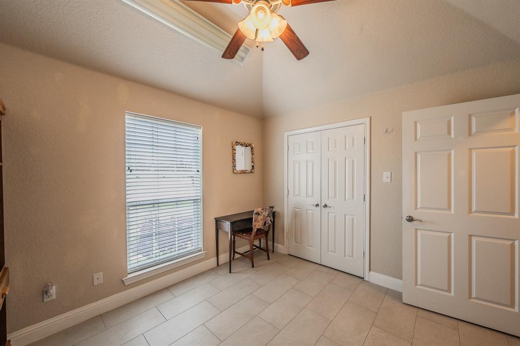 501 S Old Betsy Road 1