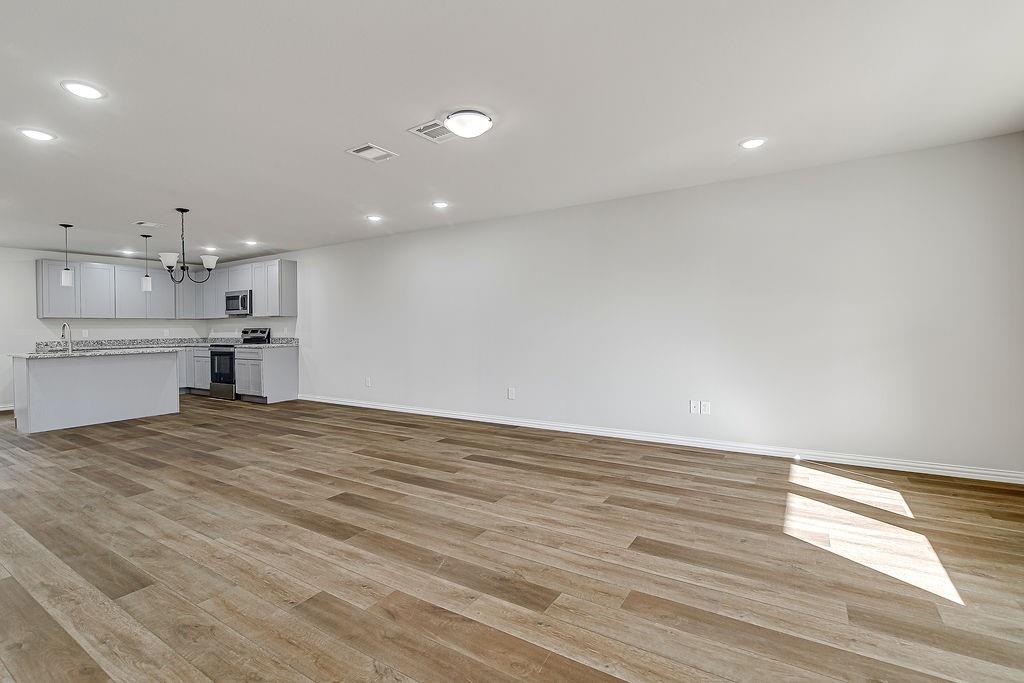 Highway Add - Residential Income