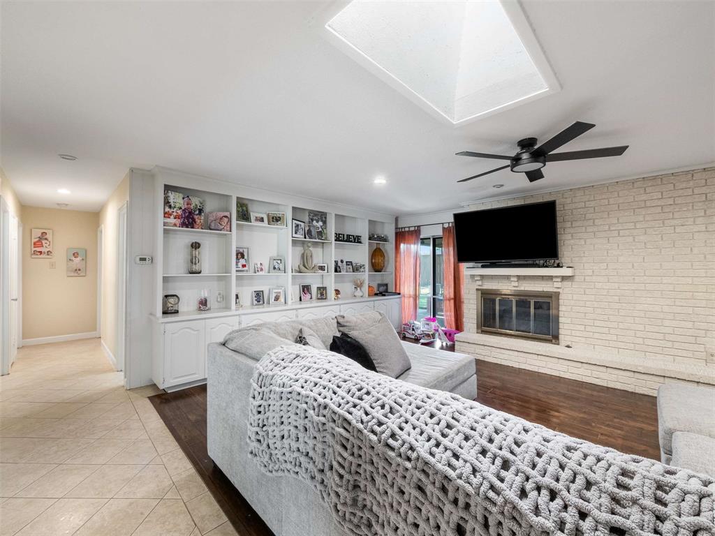 Country Club Estates - Residential