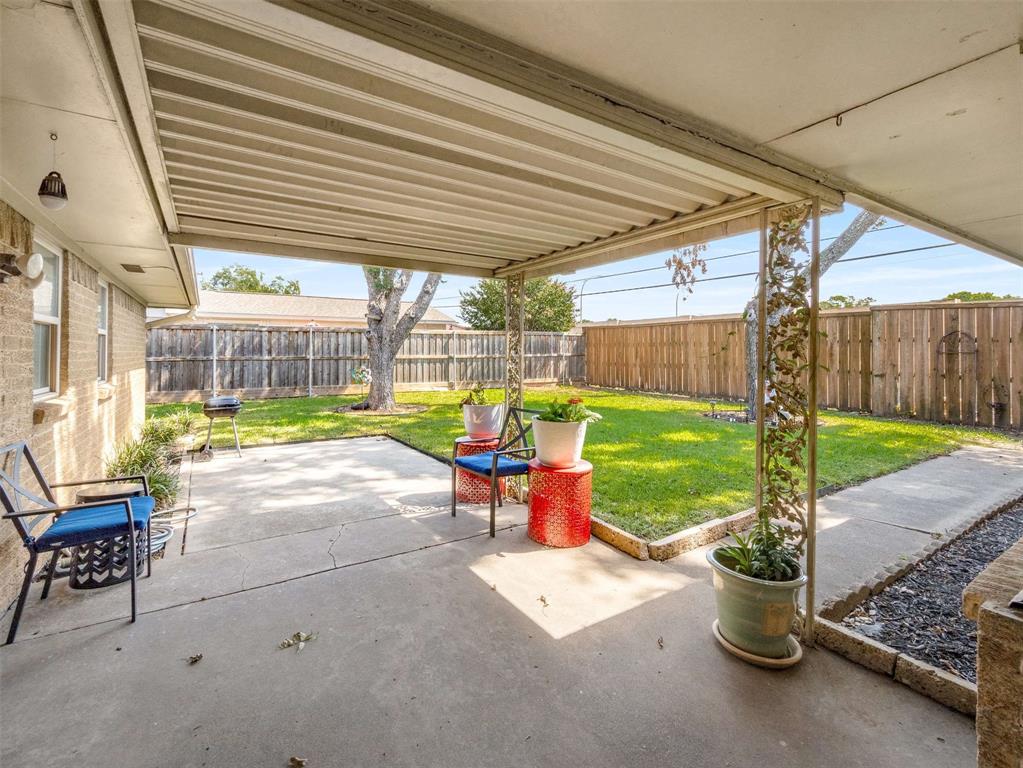 Country Club Estates - Residential