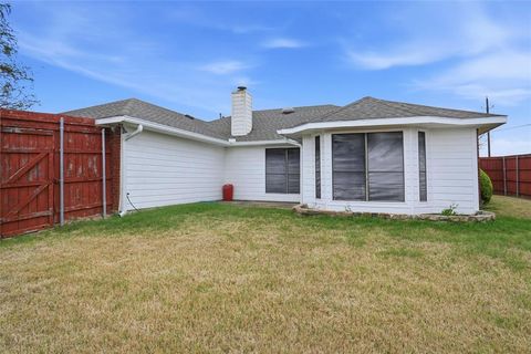 Tiny photo for 1022 Fairview Court, Mesquite, TX 75181 (MLS # 21204416)