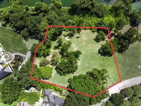 54 Braewood Place Dallas TX 75248