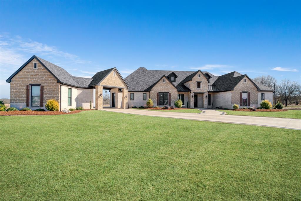 QUAIL HOLLOW ESTATES - Residential