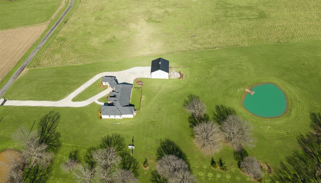 QUAIL HOLLOW ESTATES - Residential