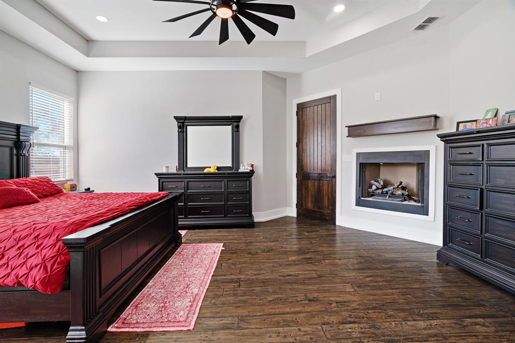 QUAIL HOLLOW ESTATES - Residential