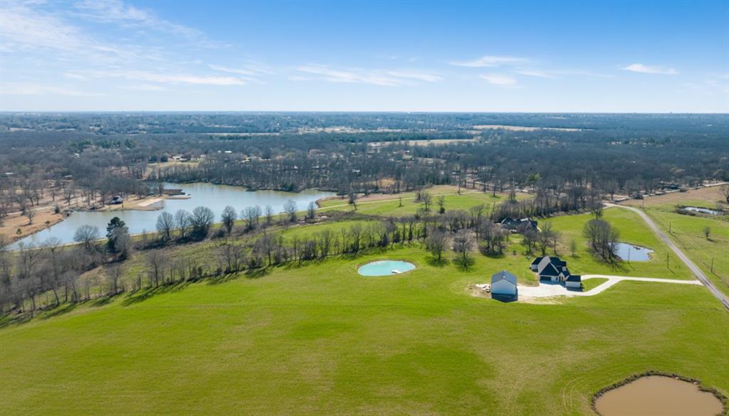 QUAIL HOLLOW ESTATES - Residential