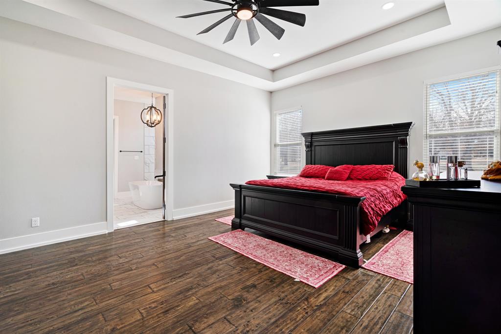 QUAIL HOLLOW ESTATES - Residential