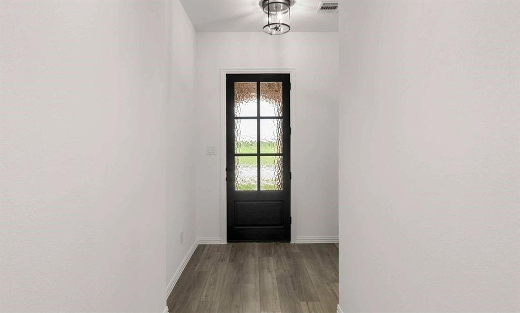 1810 Bachman Lane