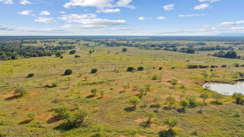 1271 New Hope Road Palo Pinto TX 76484