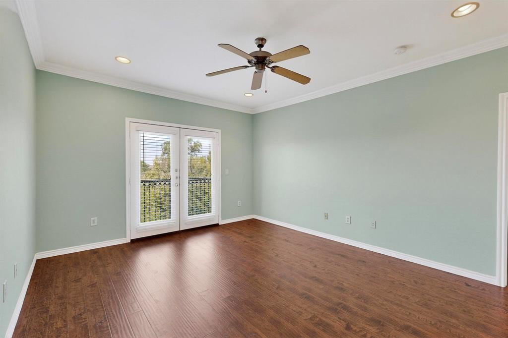 3102 Kings Road 1307
