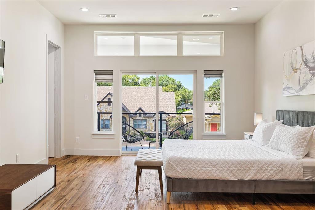 BELMONT SUBURBAN - Residential Lease