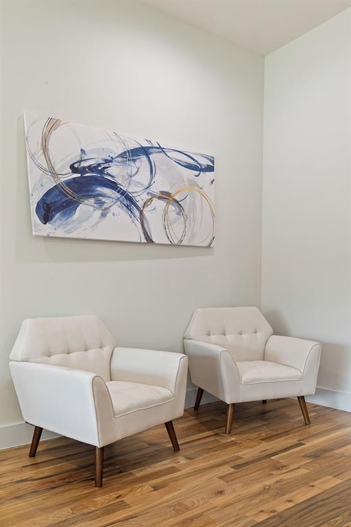 BELMONT SUBURBAN - Residential Lease