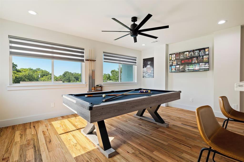 BELMONT SUBURBAN - Residential Lease