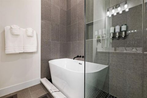 Tiny photo for 5942 Prospect Avenue, Dallas, TX 75206 (MLS # 21084440)