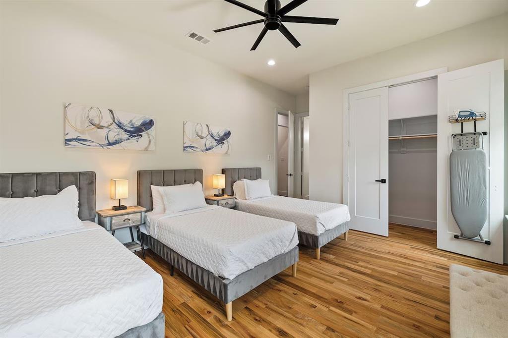 BELMONT SUBURBAN - Residential Lease