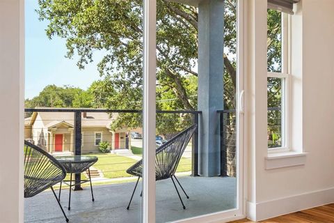 Tiny photo for 5942 Prospect Avenue, Dallas, TX 75206 (MLS # 21084440)