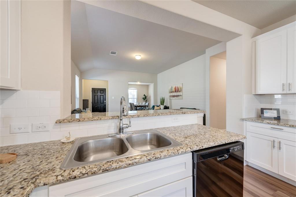 Riverside Place - Residential Lease