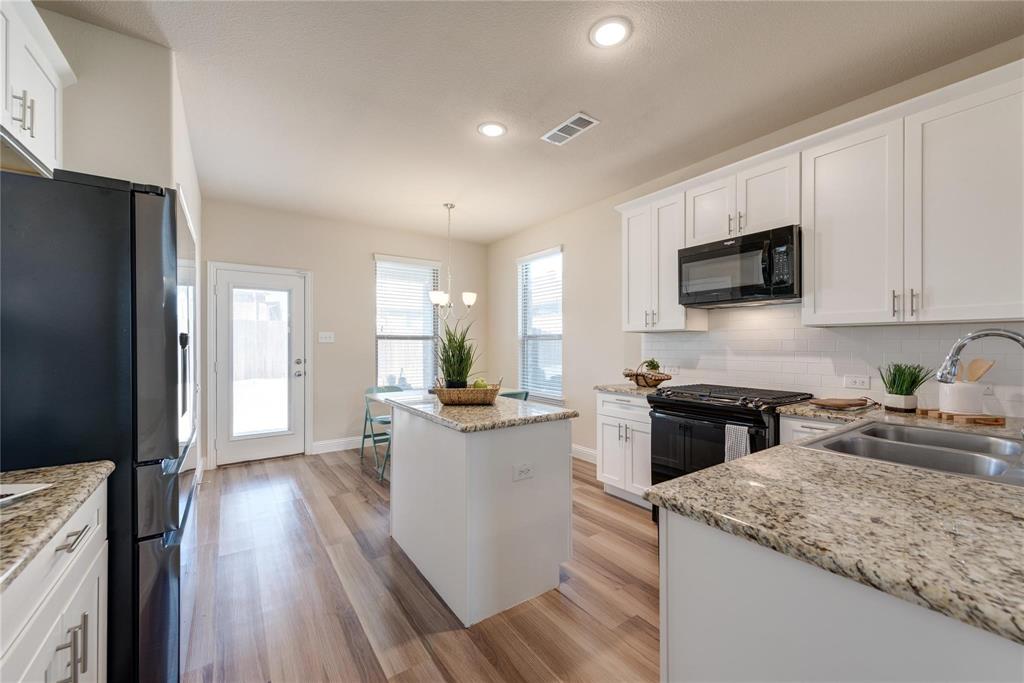 Riverside Place - Residential Lease