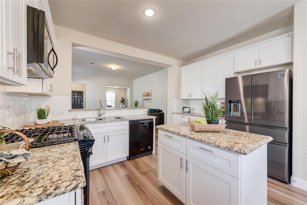 Riverside Place - Residential Lease