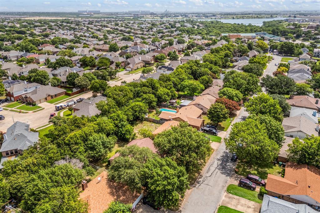 5800 Sea Breeze Lane