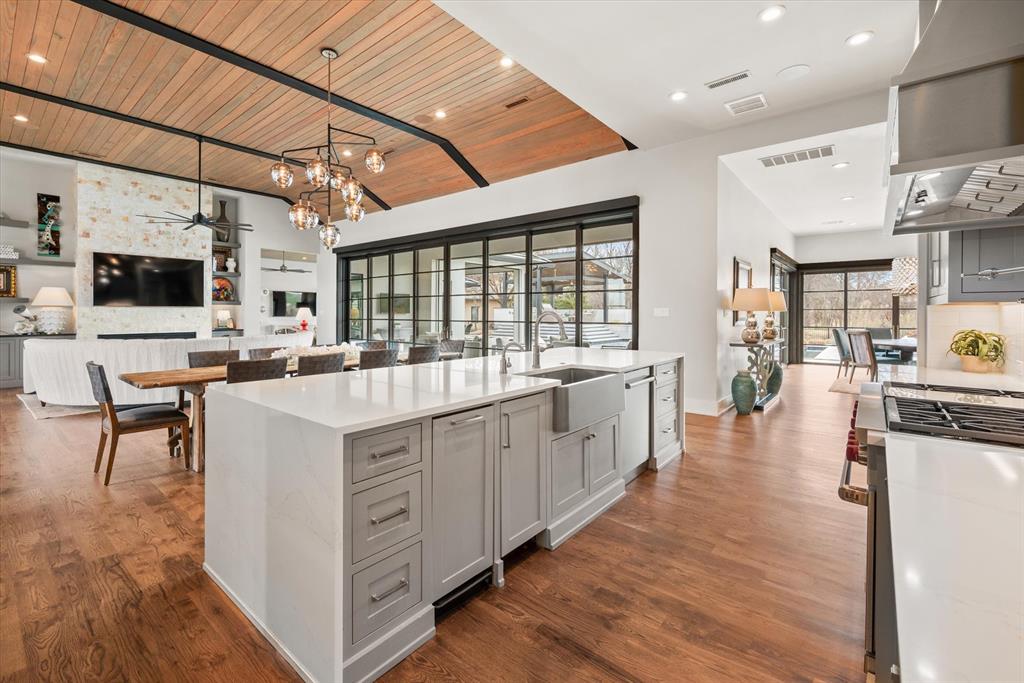 The Enclaves At Chateau Du Lac - Residential